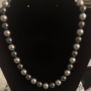 Elegant Silver Pearl Necklace
